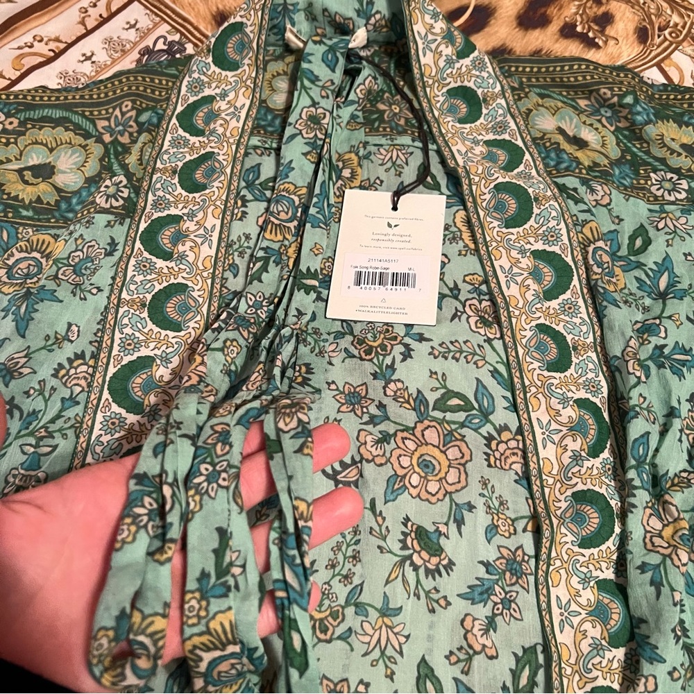 Spell Folk Song Robe - Picture 9 of 15